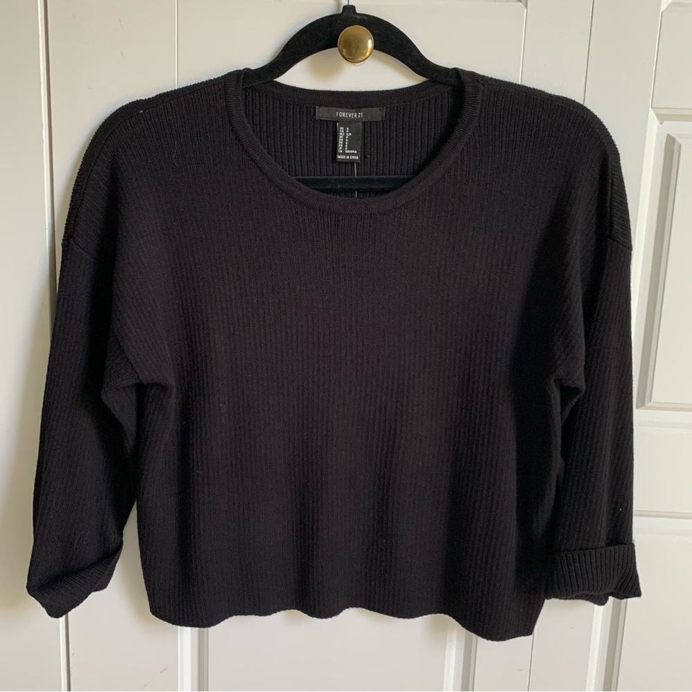 Black ribbed sweater top